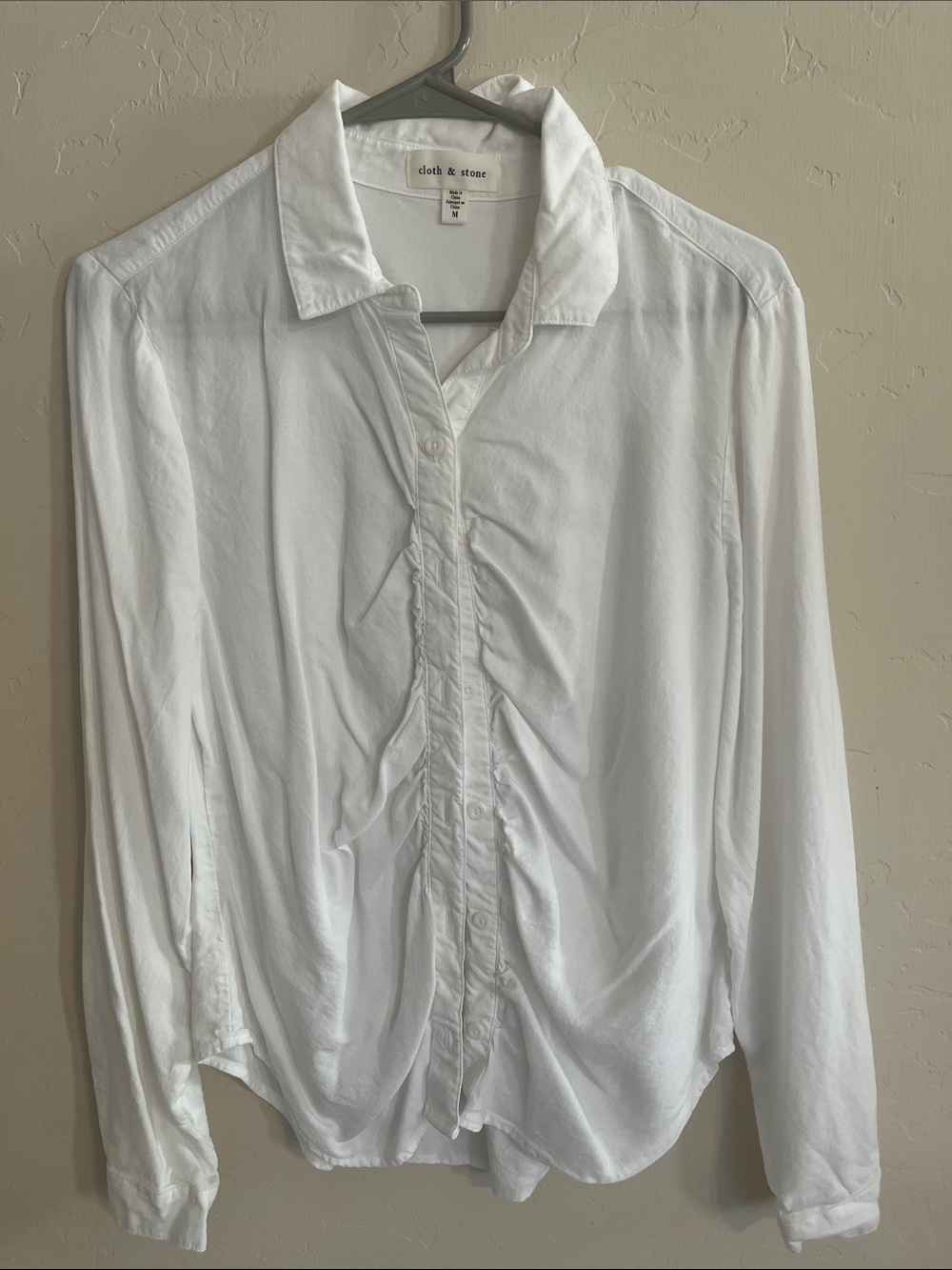 cloth & stone White Ruched Button-Front Long Sleeve Shirt